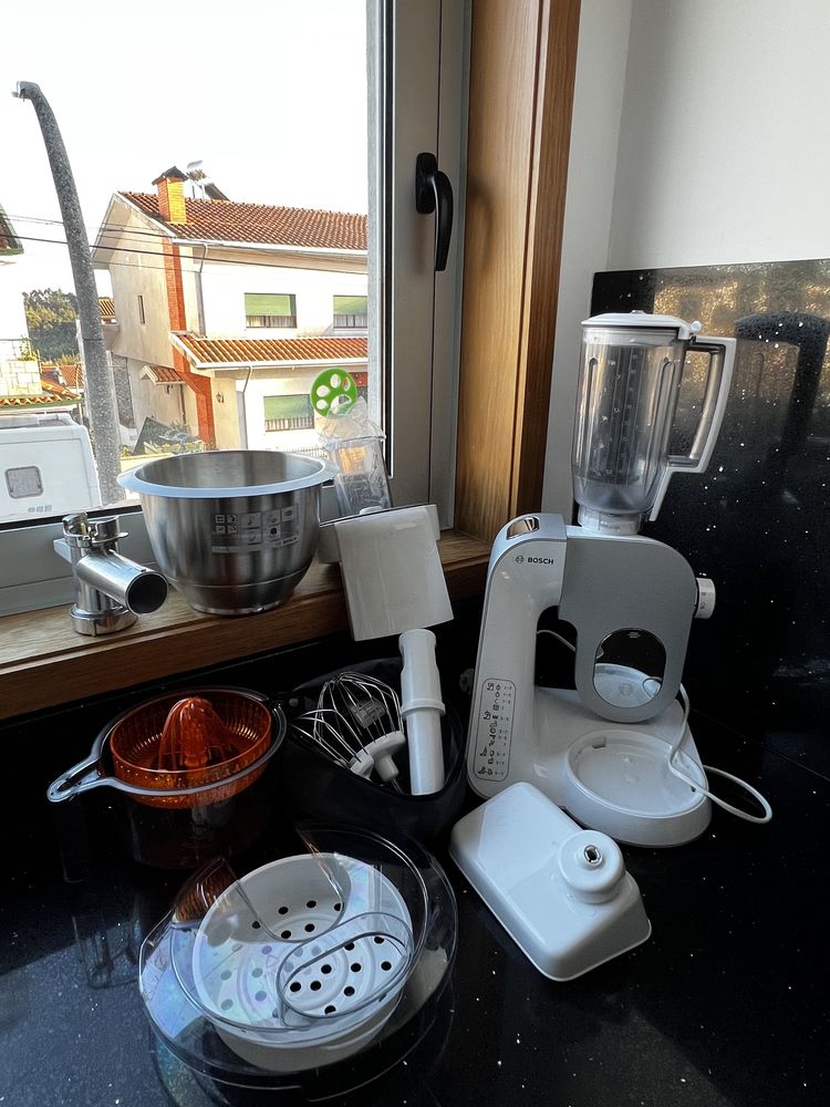Robo de cozinha Bosh