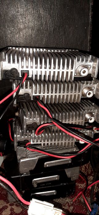 Радиостанция  Kenwood  TK-7760-1  .  TK-7100H-1