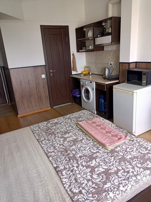 Подобово 1-к студія біля АС-2, та обл. лікарні на Пасічній, Радіозавод