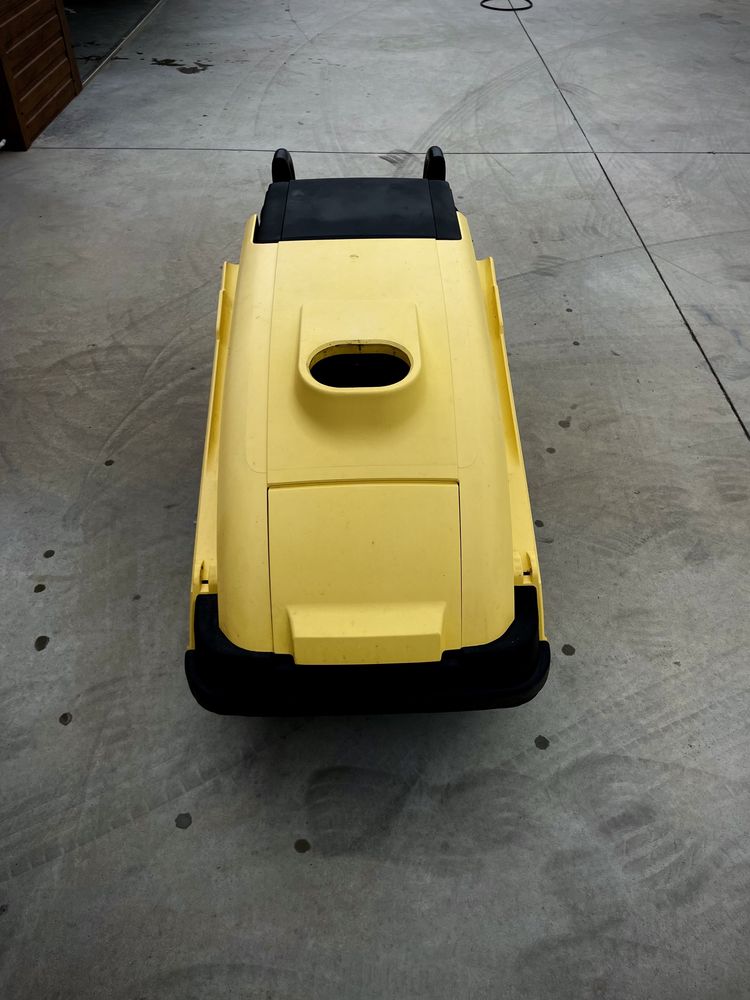 Karcher  HDS  895