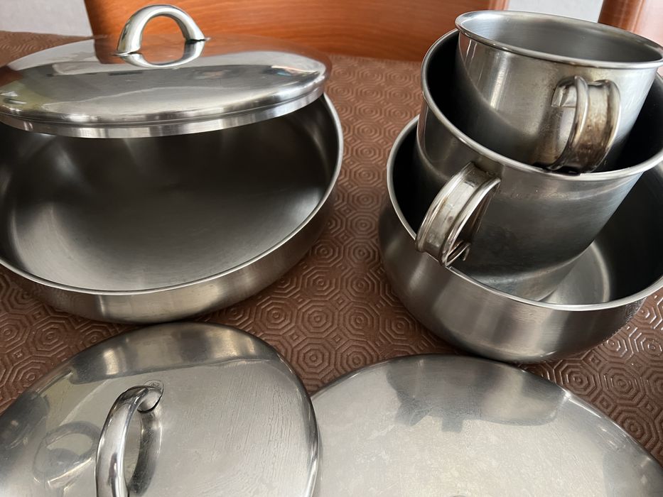 Conjunto de 11 tachos em Inox