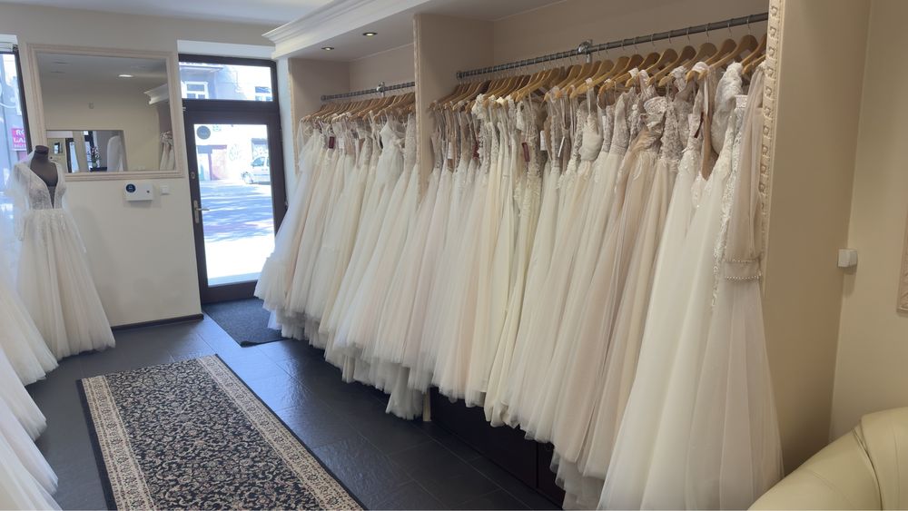Salon sukien ślubnych suknia ślubna lublin WYPRZEDAŻ plus size