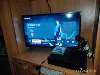 Xbox one (FAT) 500 GB + 2 pady + gry