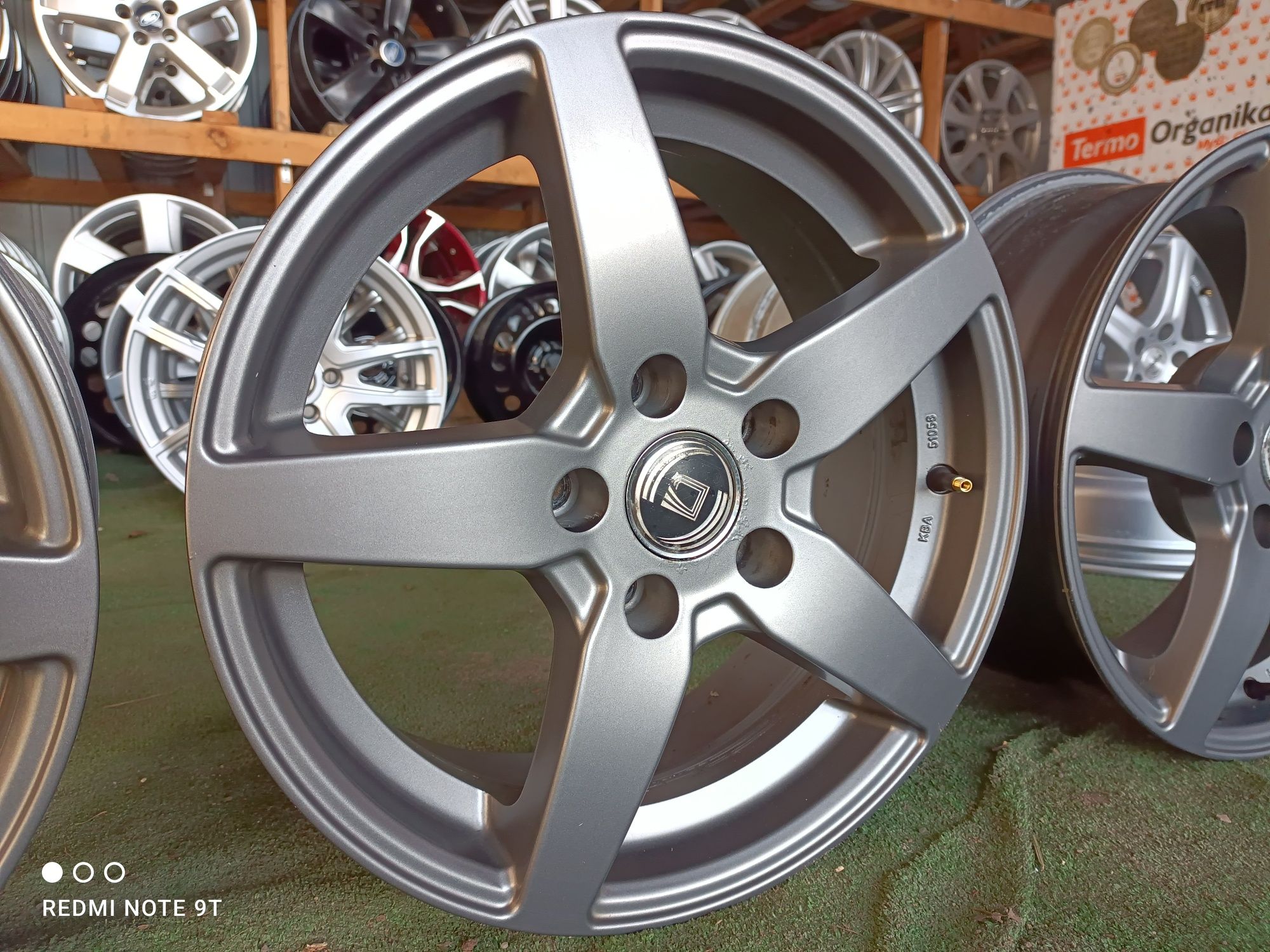 TSM Alufelgi R16 Oryginał 5x112 ET 33 6,5jx16 VW Touran Golf Seat Skod