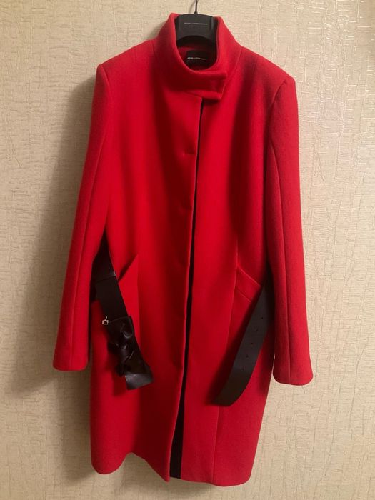 Пальто на осінь Atos Lombardini. Італія 46р.