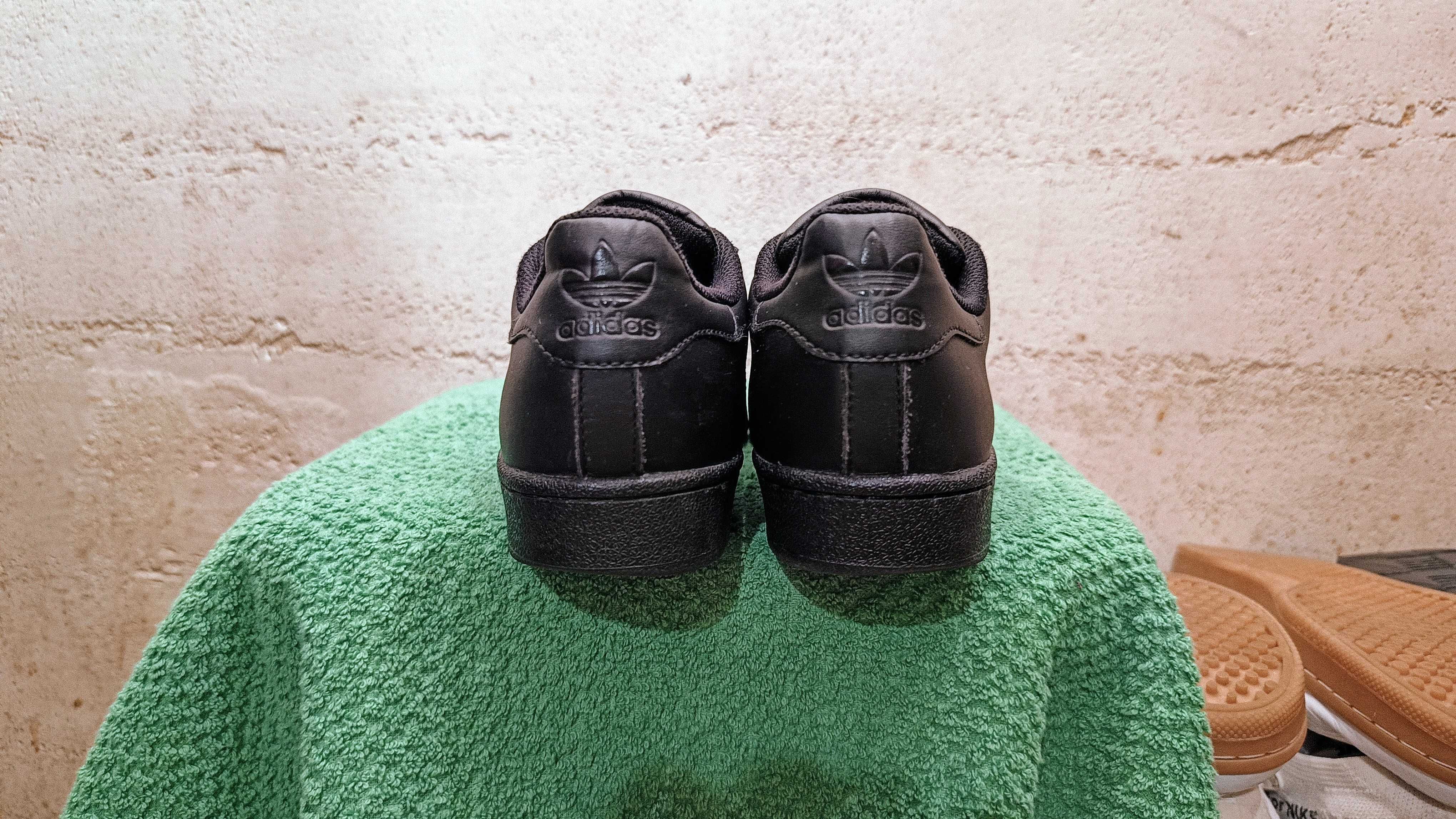 Damskie sneakersy ADIDAS SUPERSTAR FOUNDATION r.38 2/3 skóra stan bdb