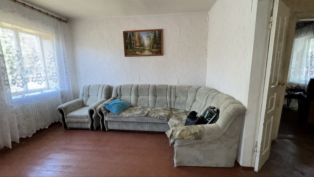 Продам дом в Чугуеве , рн Дружба