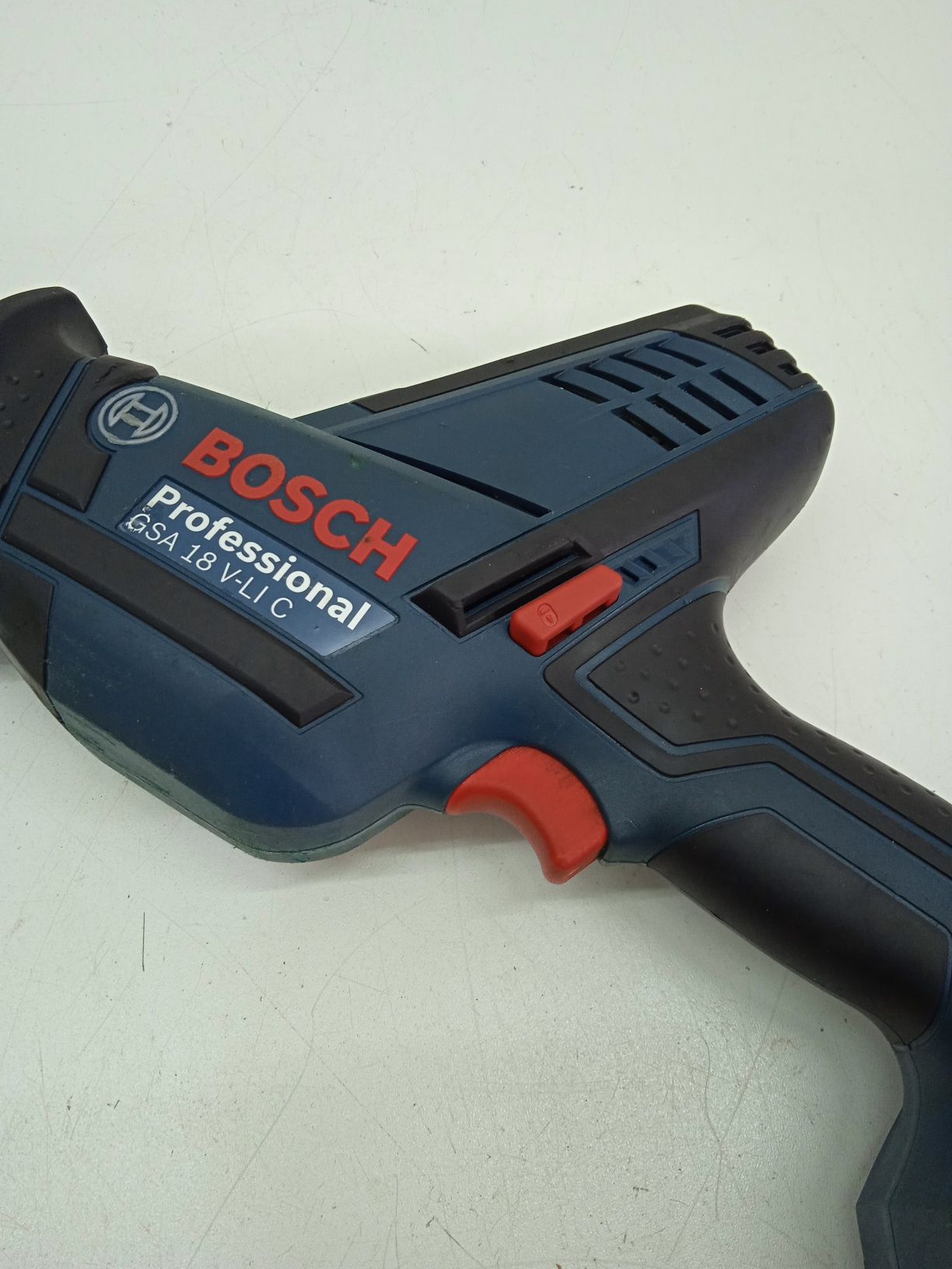 Bosch GSA 18 V-LI C Piła Szablasta Lisi Ogon Posuwista 5.0Ah 2021/04