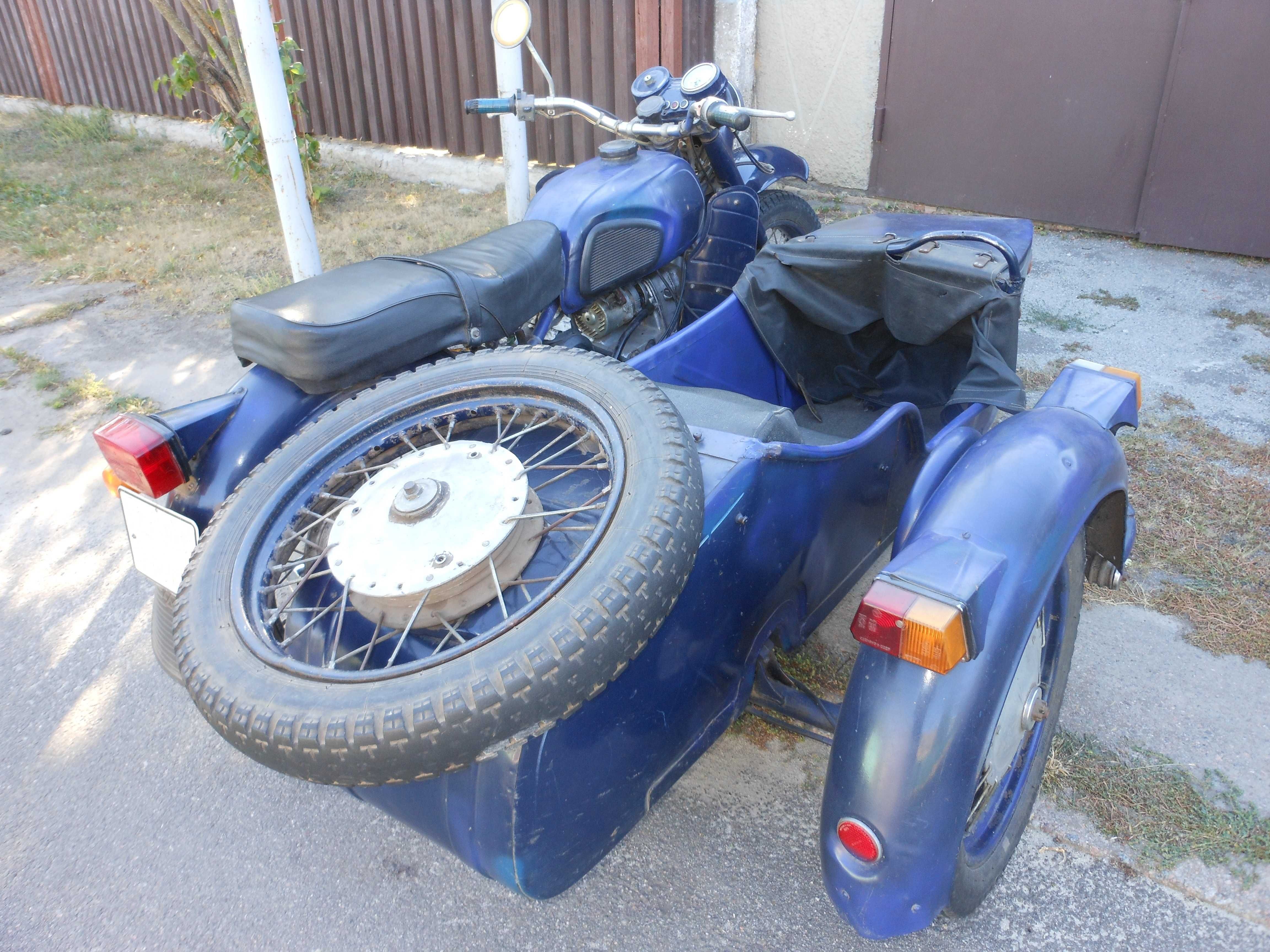 Продаю мотоцикл Дніпро МТ-11
