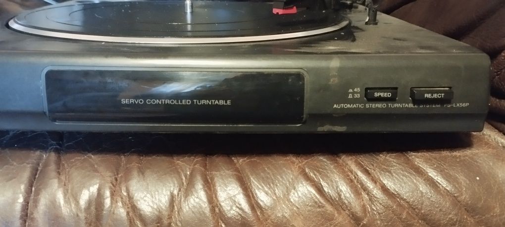 Gramofon Sony PS-LX56P