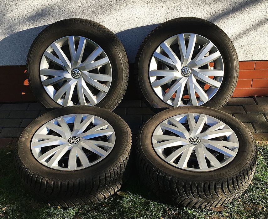 Koła zimowe z felgami stalowymi + kołpaki VW