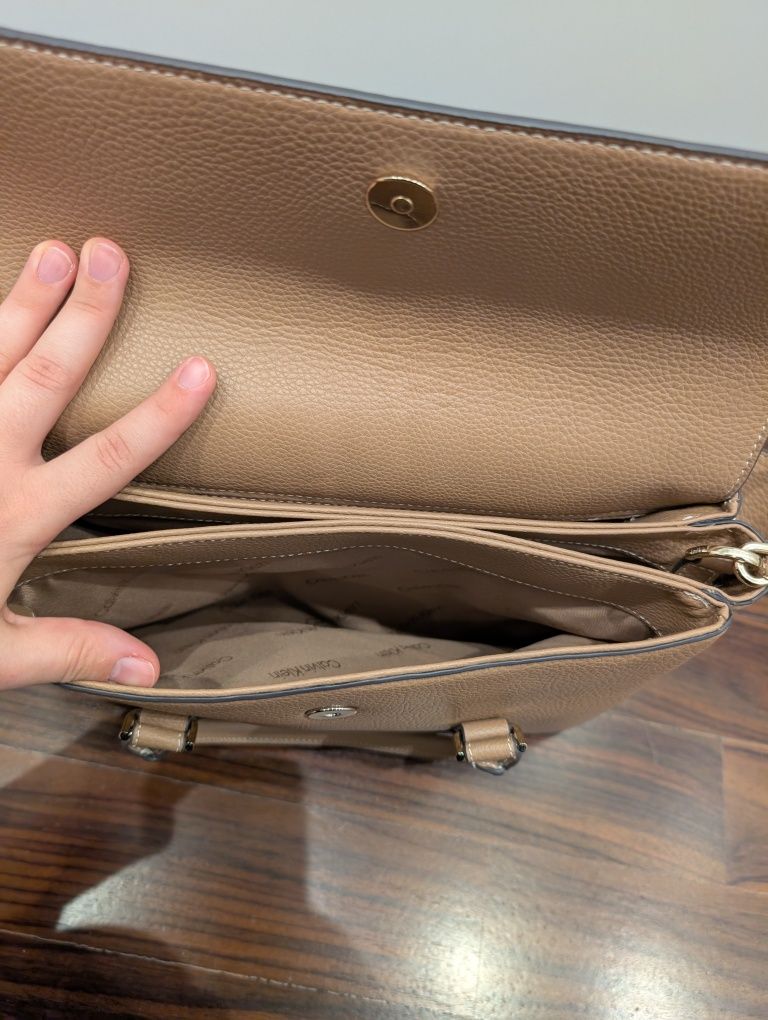 Calvin Klein torba beżowa camel