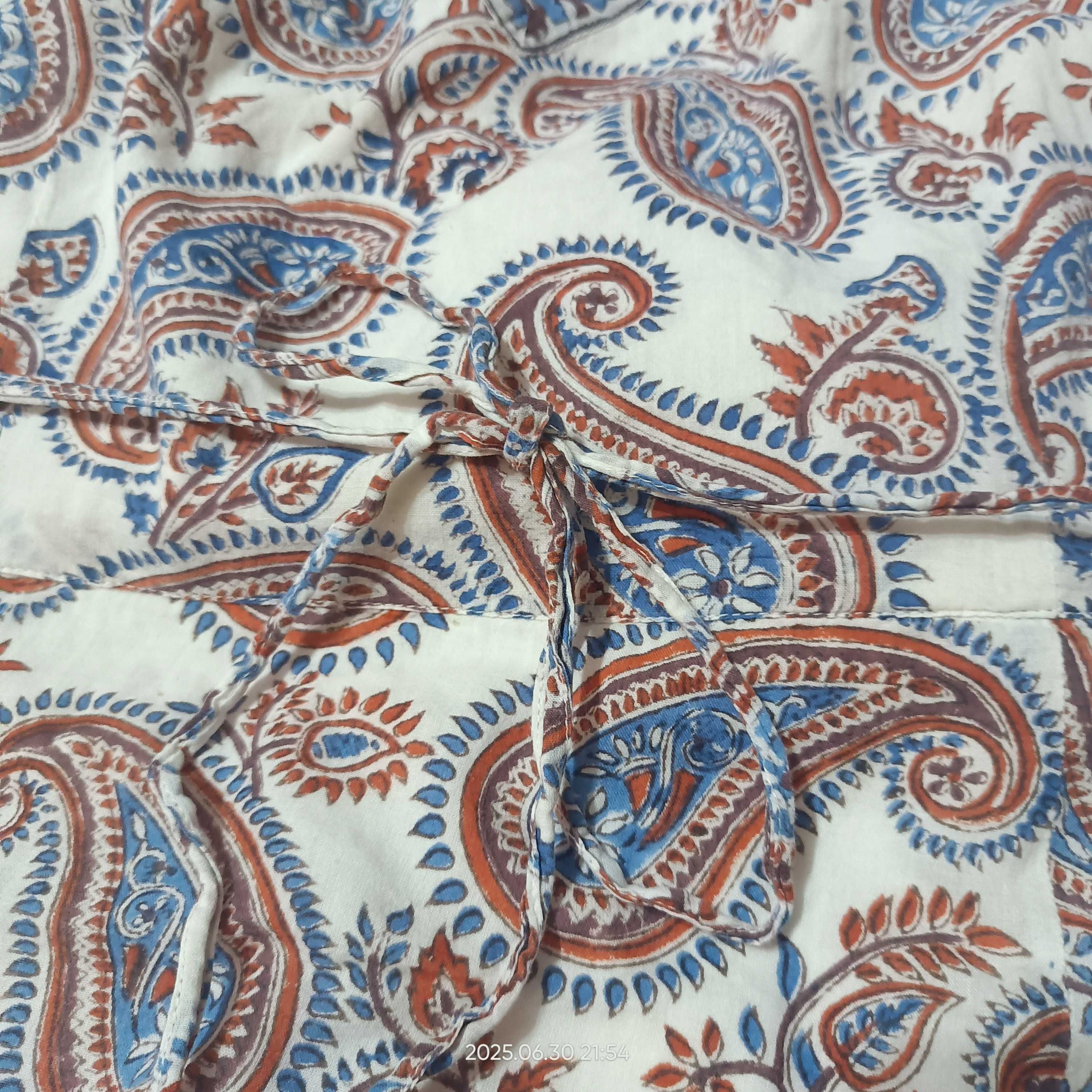 Zwiewna sukienka w stylu Boho