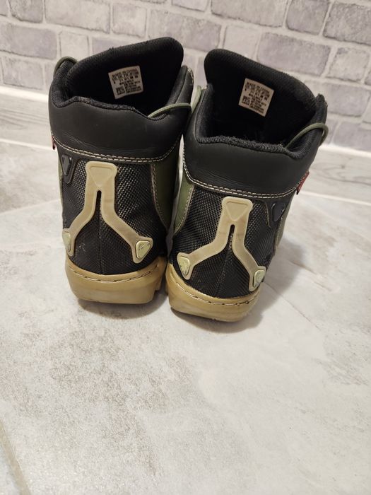 Зимові кроси Adidas