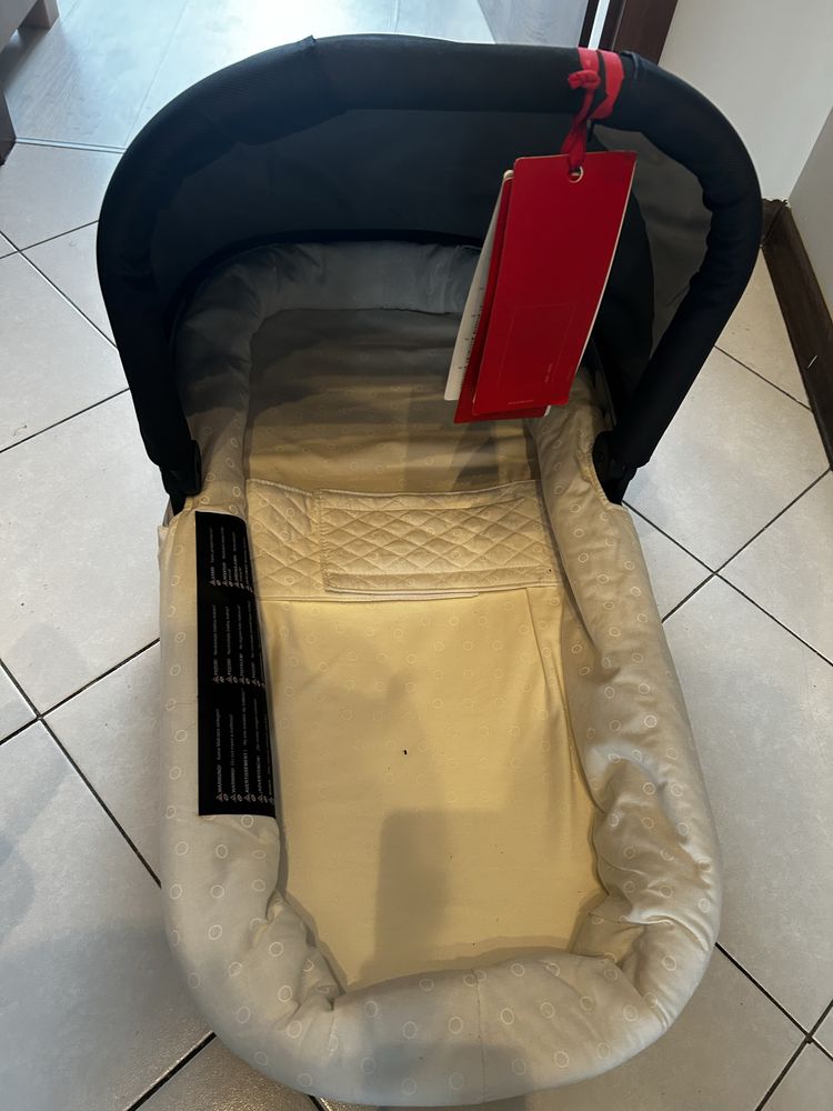 Nowa gondola britax smile carrycot