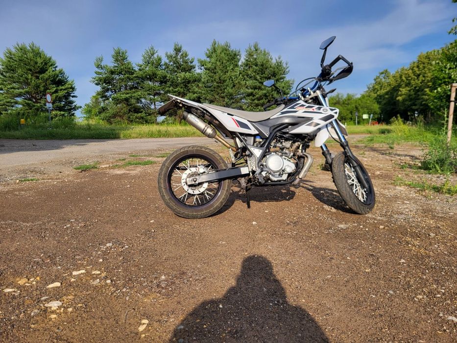 Yamaha wr125x supermoto