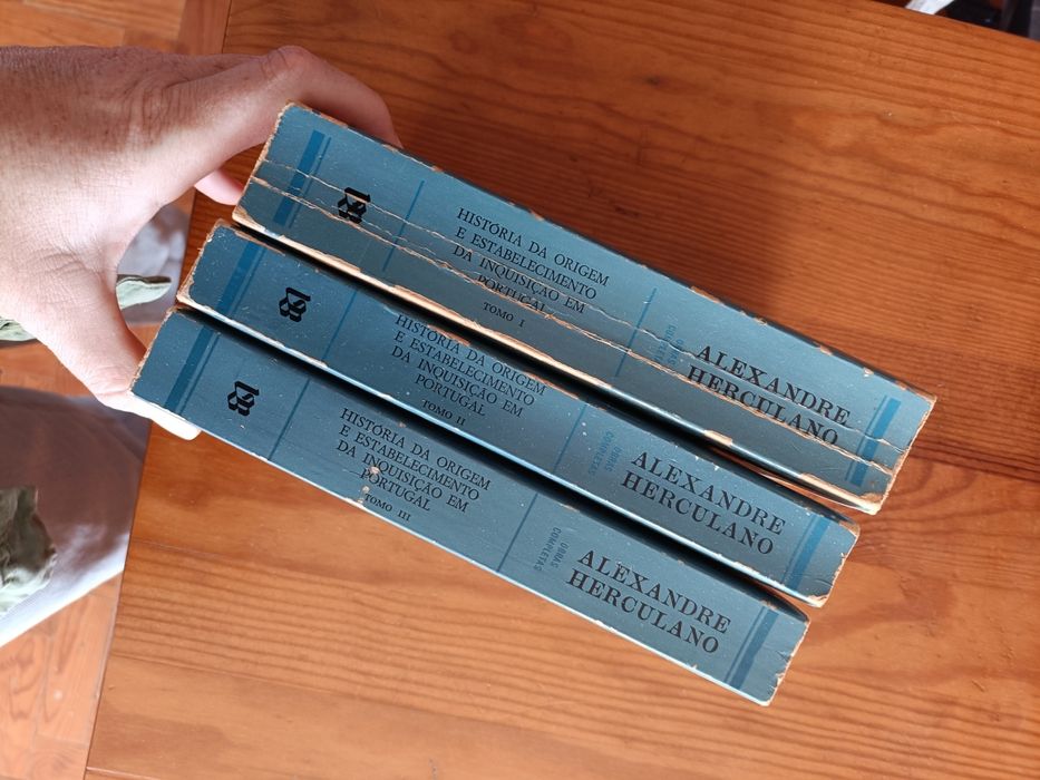 3 Volumes da História da Origem e Estabelecimento da Inquisição em Por