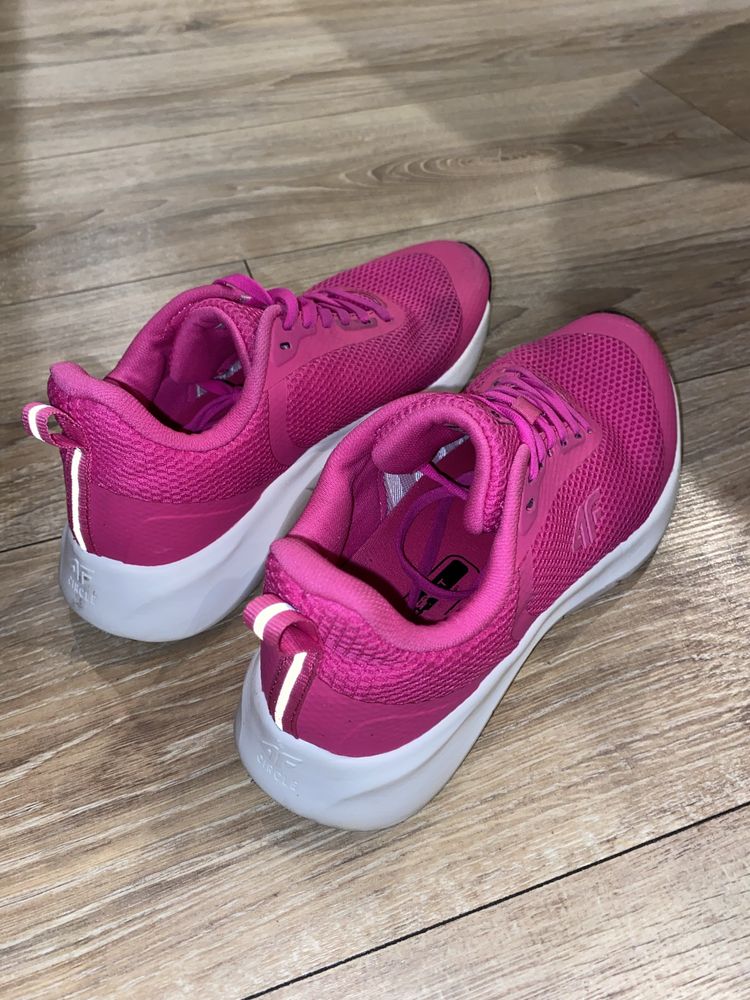Buty sportowe 4F