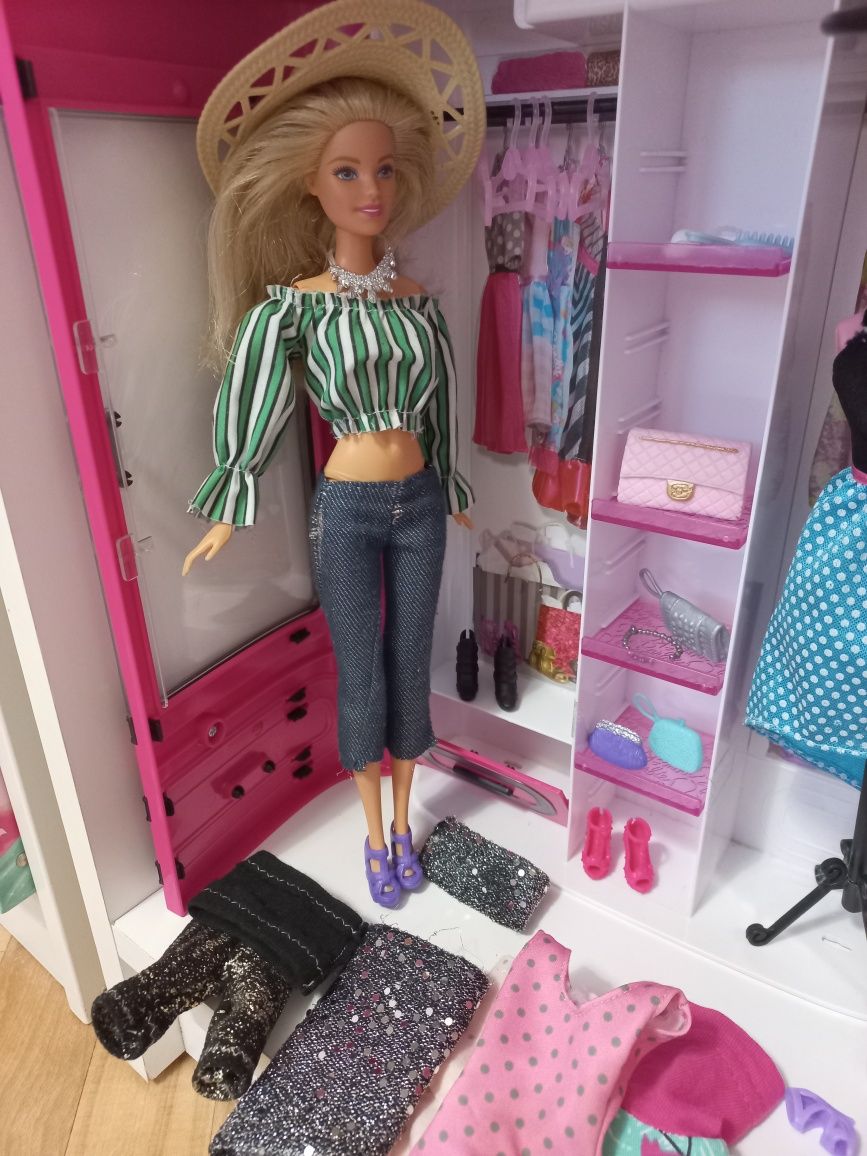 Garderoba szafa przenośna Barbie