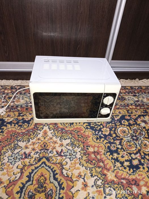 Мікрохвильова піч Satin