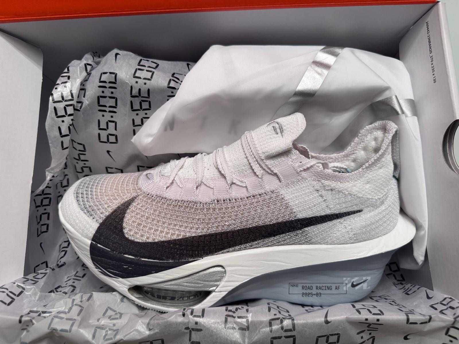 Sapatilhas Nike Alphafly 3 - Tamanho 44,5 - NOVAS