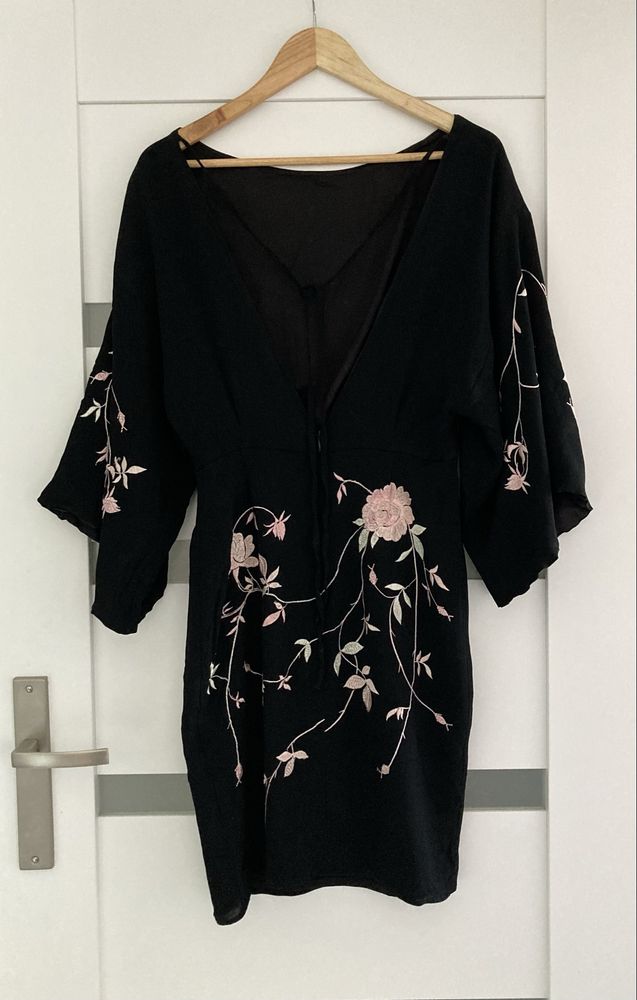 Sukienka w stylu kimono