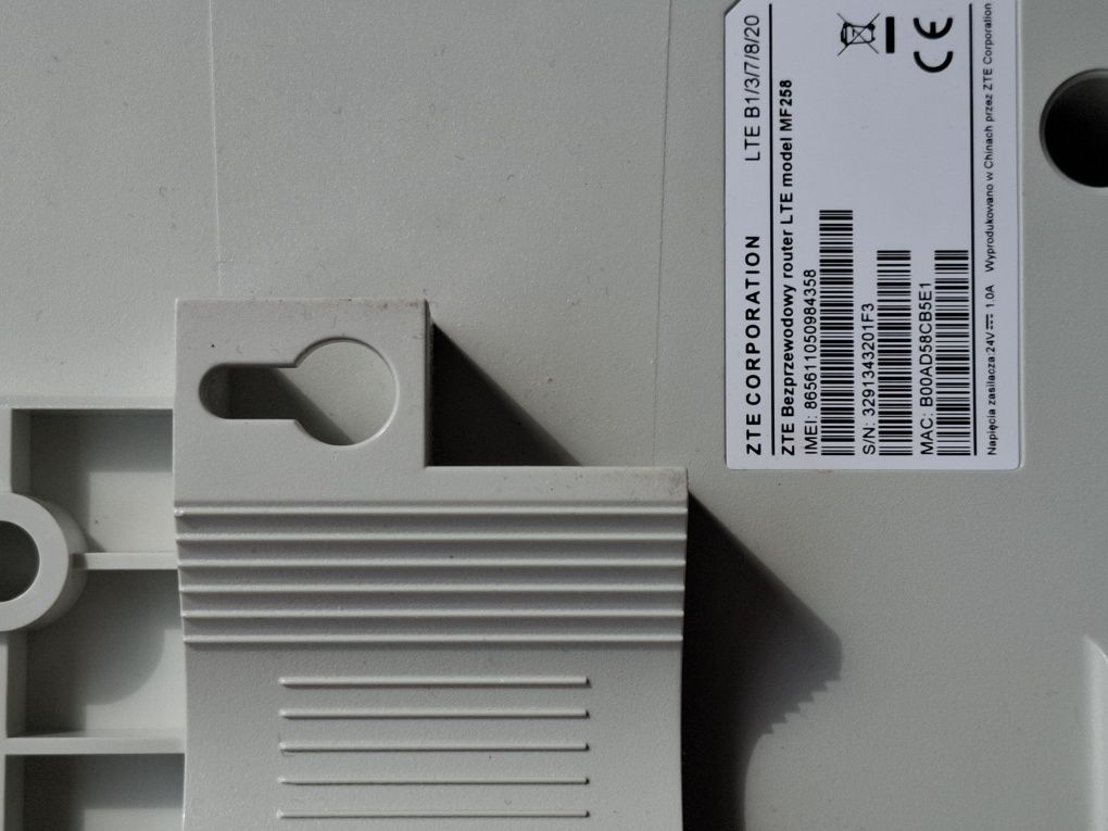ZTE bezprzewodowy router LTE model MF258