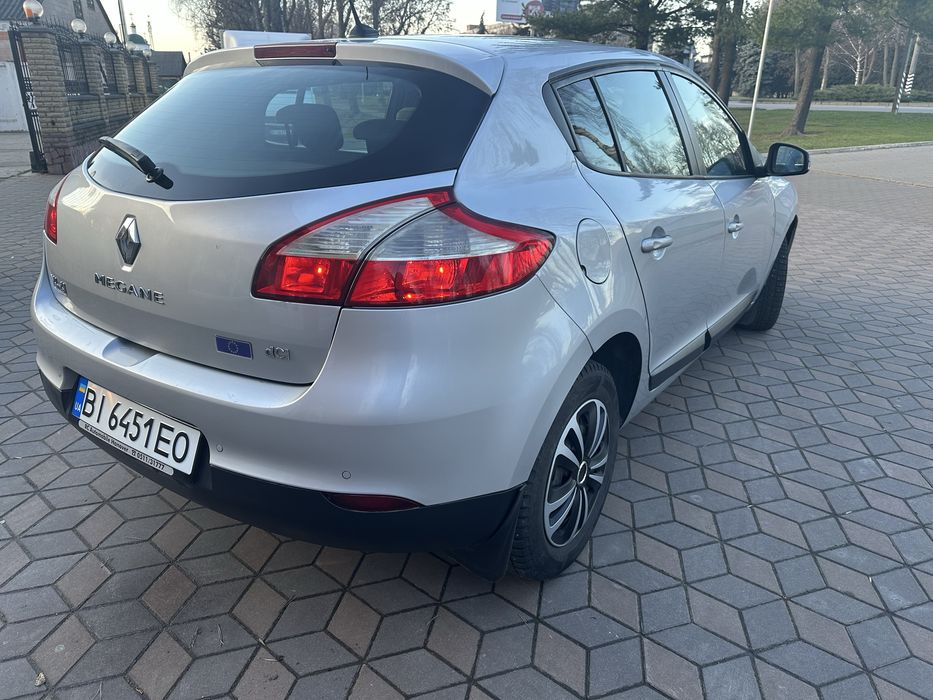 Продам свій автомобіль Рено Меган 3 , 1,5дизель