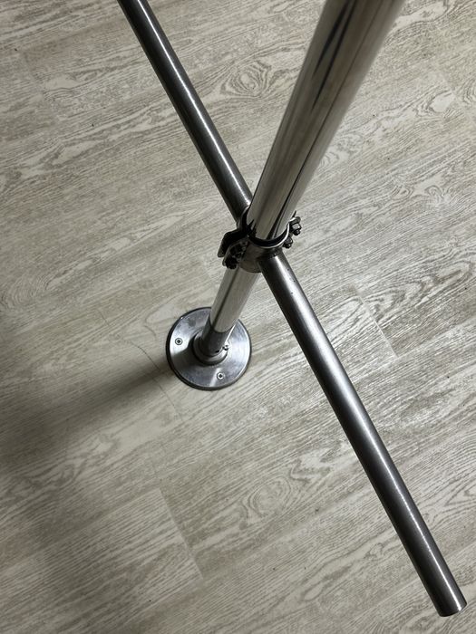 Реквизит на пилон