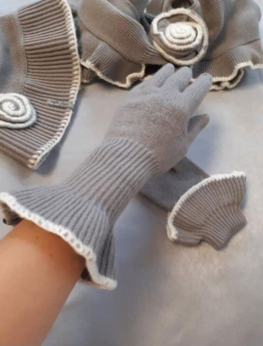 Комплект-Трійка Caps free шапка, шарф та рукавички