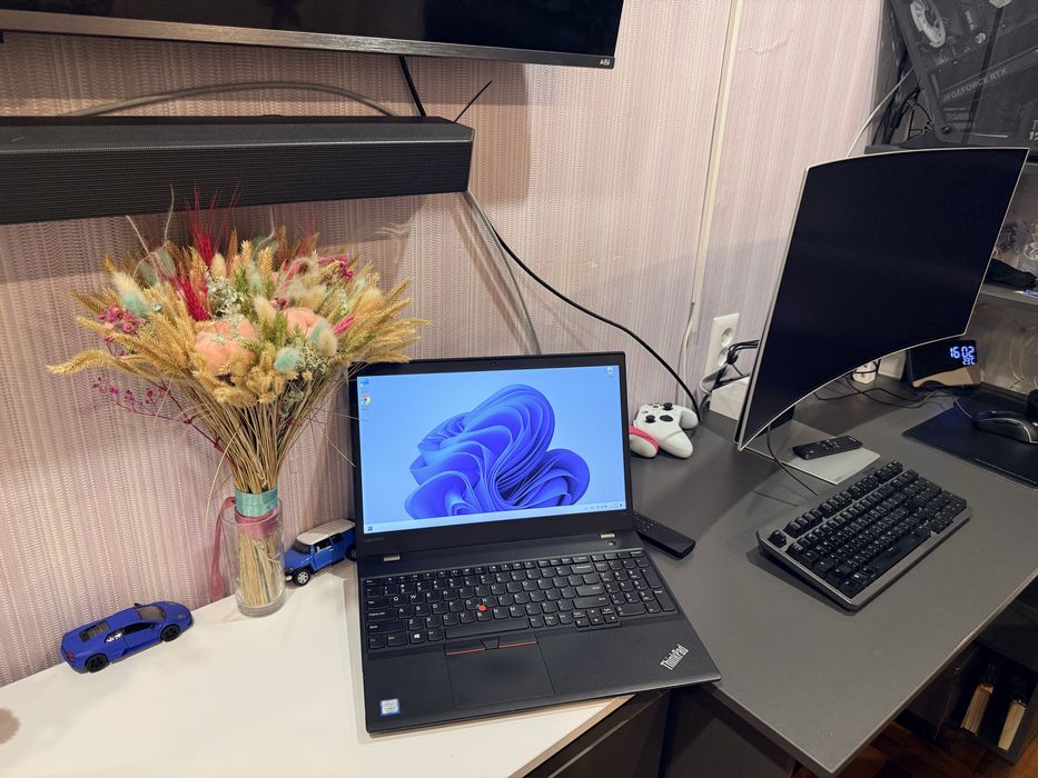 Ноутбук Потужний Lenovo Intel i7+ssd512+32 ddr4+ Nvidia Quadro 4 gb