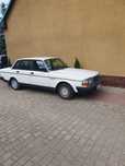 Volvo 240 2,3 benzyna, klasyk w bdb stanie