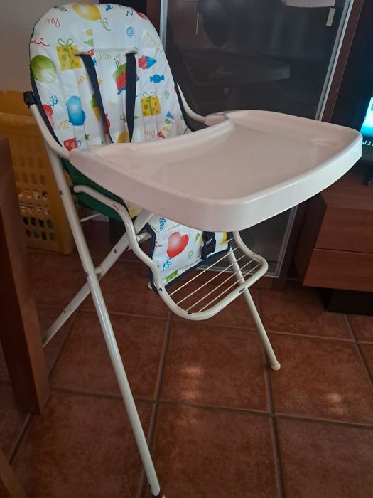 Cadeira de Papa Infantil