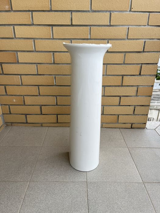 Lavatório de pé Indusa