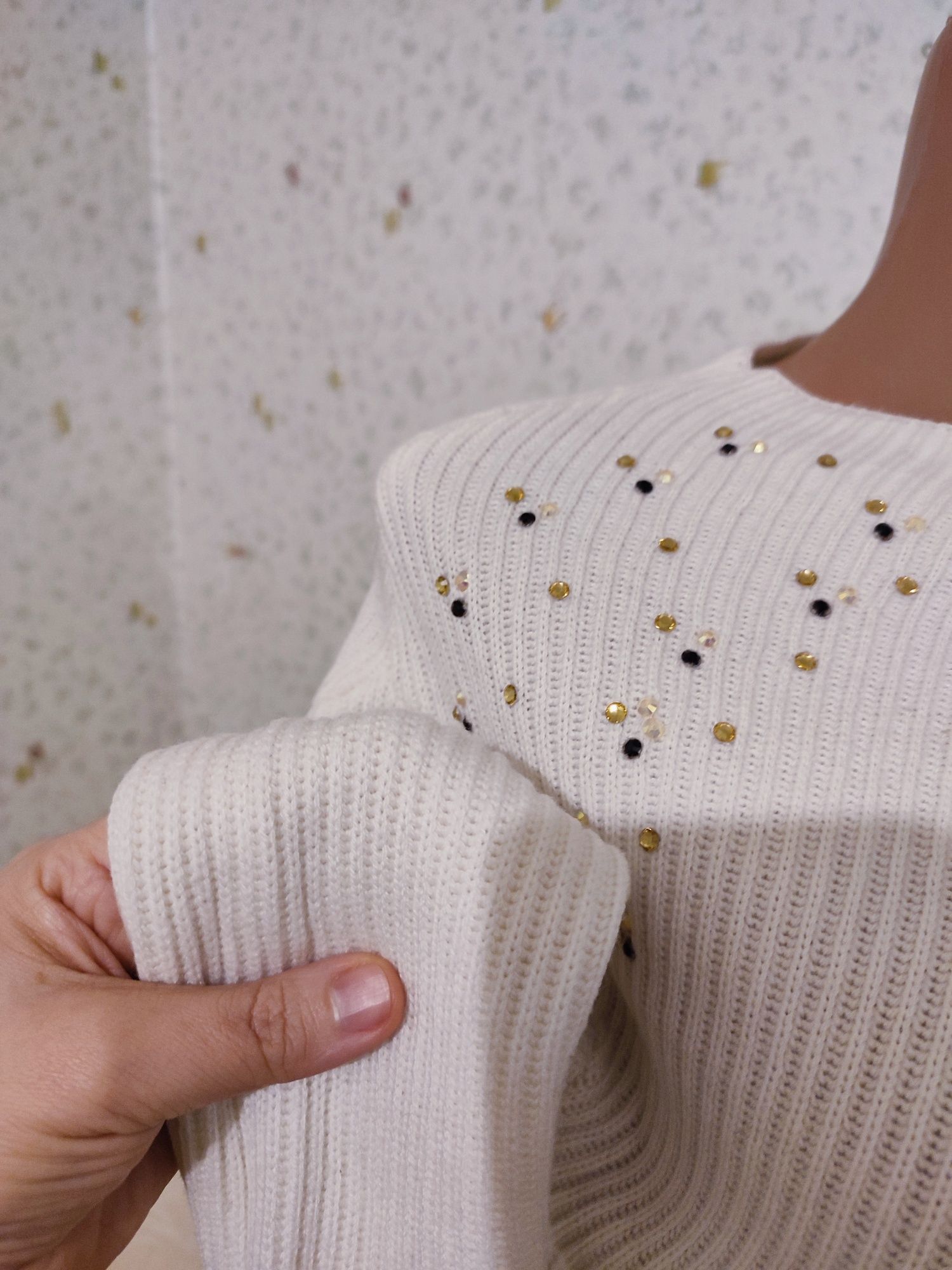 Кофта кофточка свитер осень-зима для девочки р 152