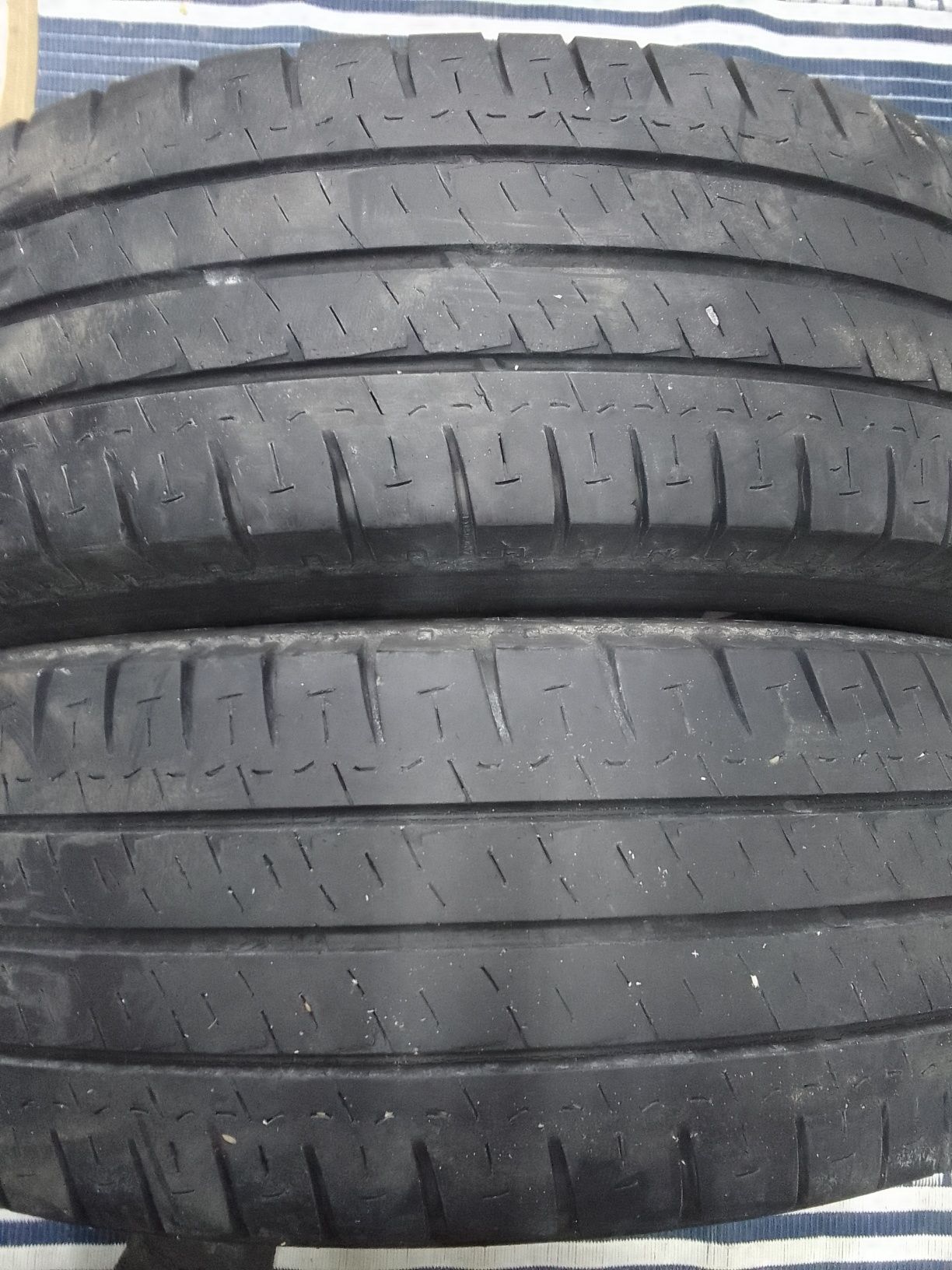 2 Opony letnie 205/70r15C MICHELIN