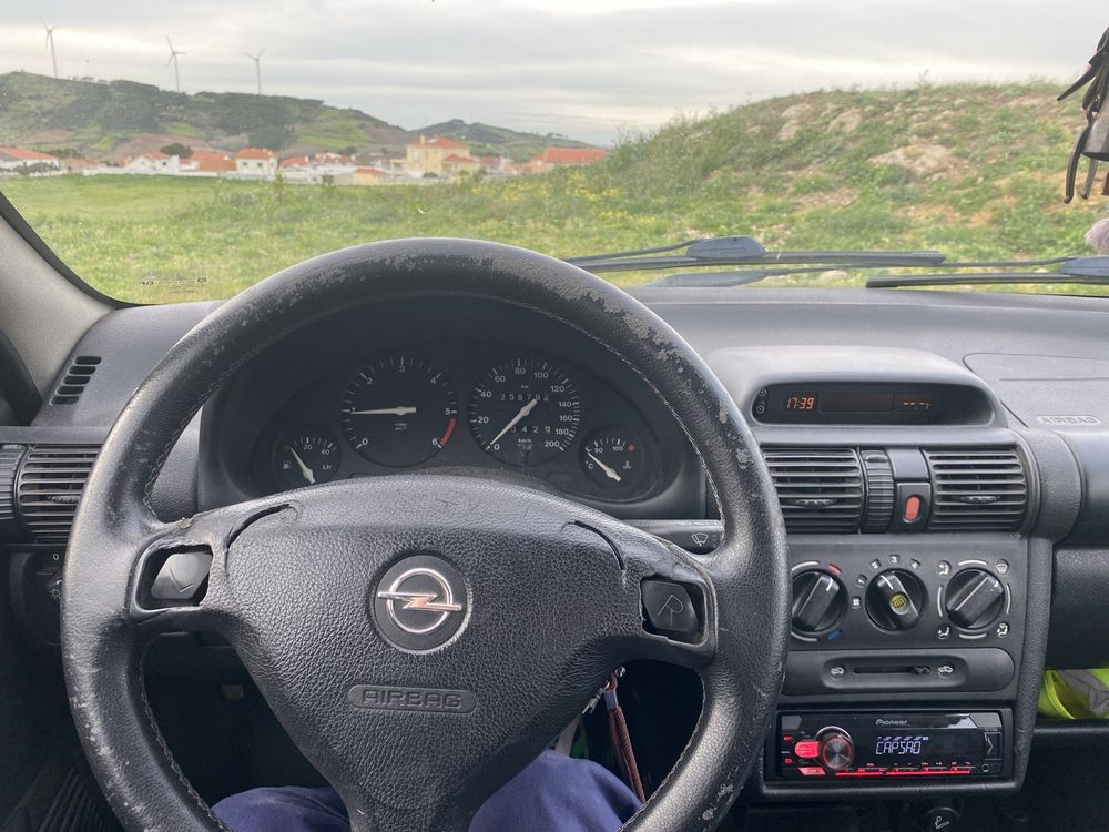 Opel corsa 1500 turbo disel Ano 2000