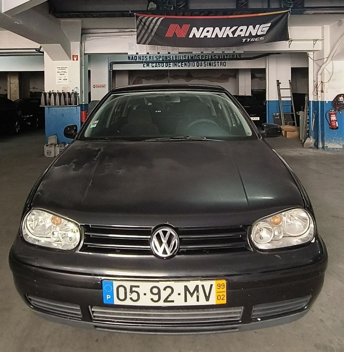 VW Golf IV 1.4 16vConfortline 100cv apenas 180 mil kms