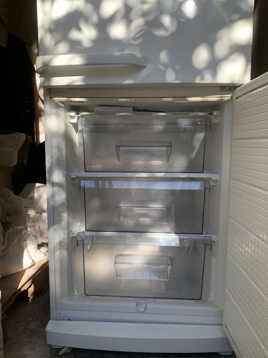 Продам холодильник Bosch