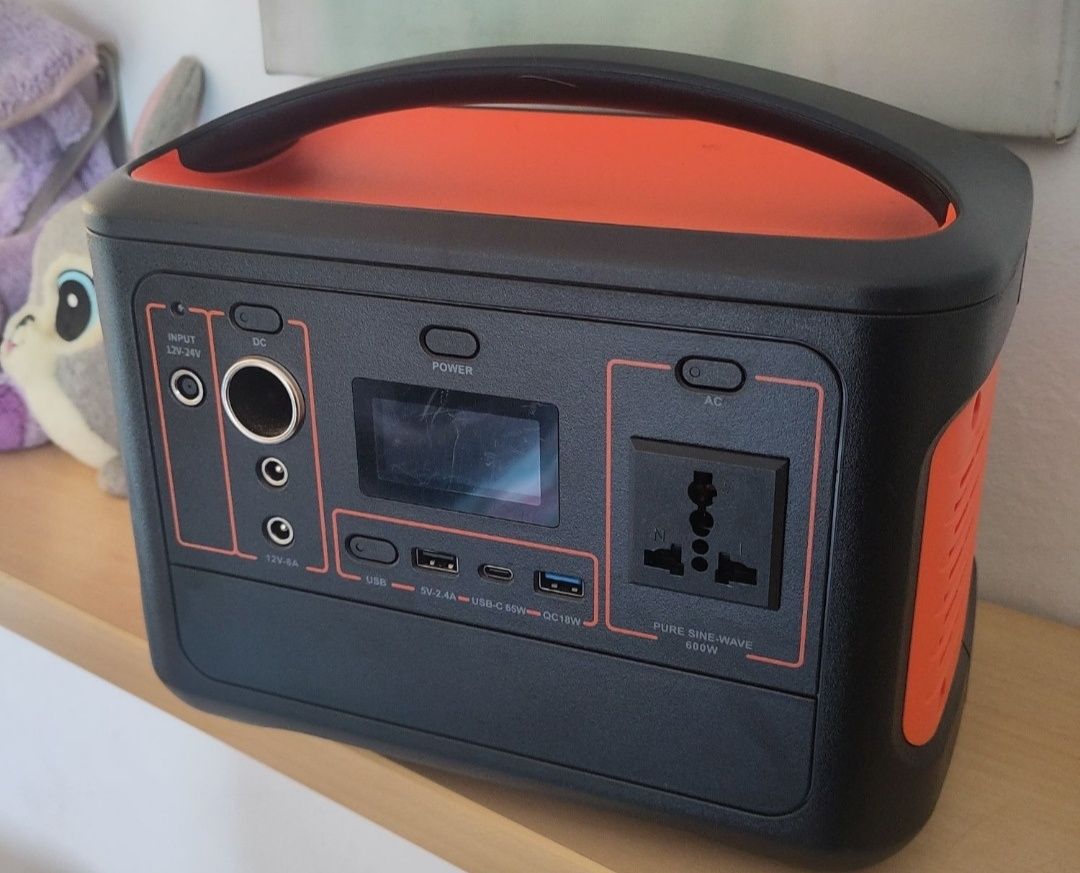 Power Station (Ups) 153 000 Mah 600W