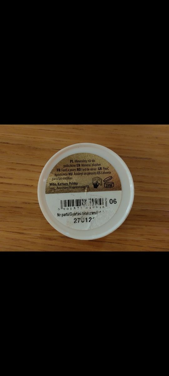 Lovely mineralny naturalny róż do policzków 06 Natural Beauty Blusher