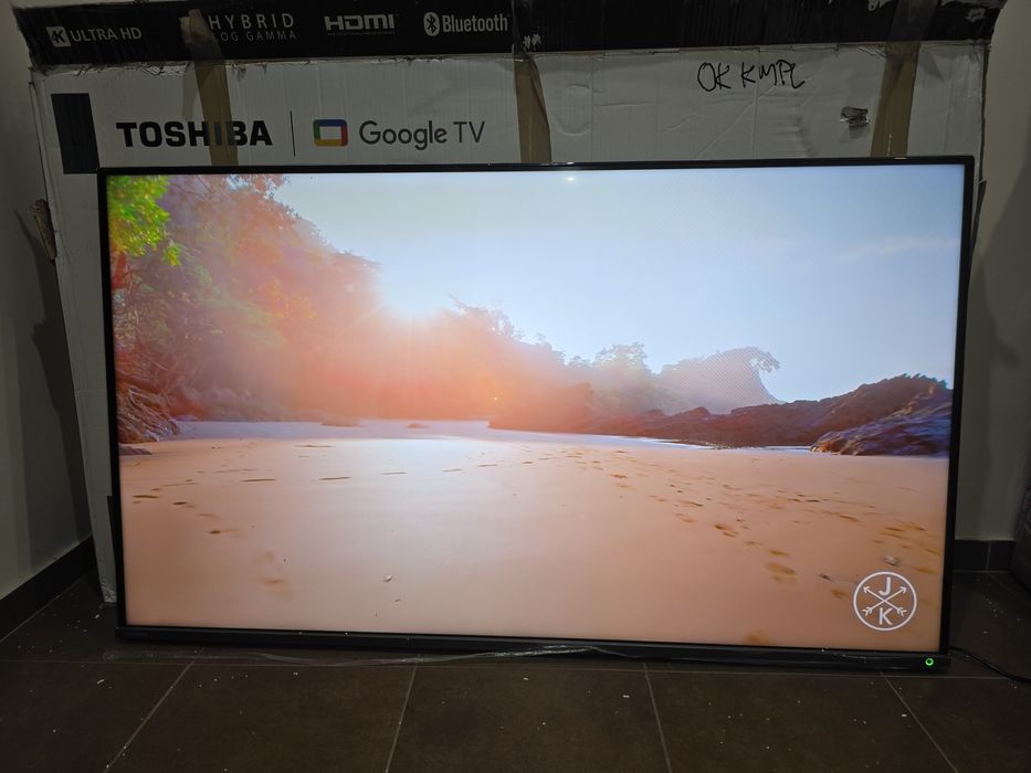 Telewizor marki TOSHIBA 55 cali SMART TV ,NOWY,  Google Tv
