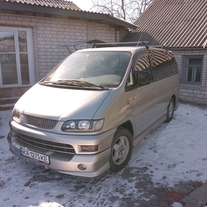 Mitsubishi Space Gear