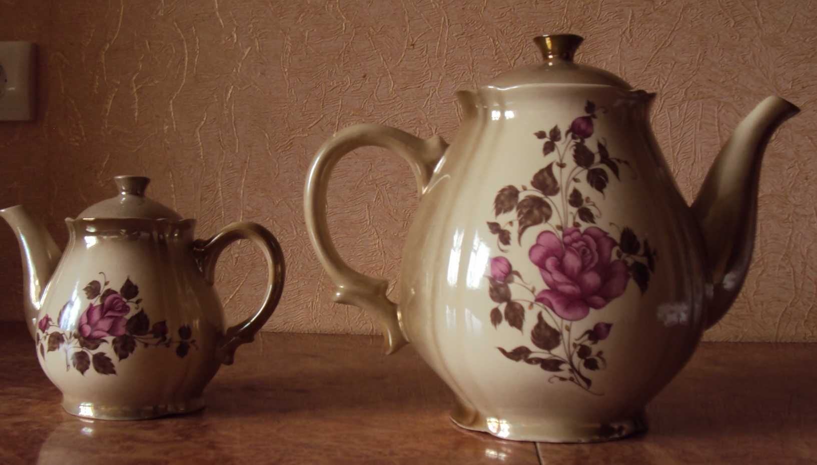 Декоративные чайники + ваза - 700 грн.