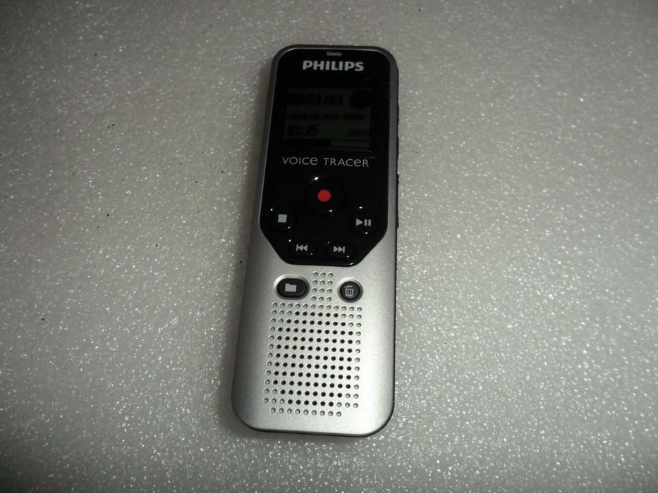 Новий сучасний диктофон Philips + подарунок
