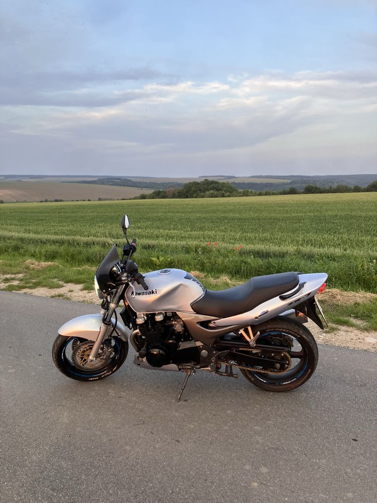 Kawasaki zr-7/zr750f