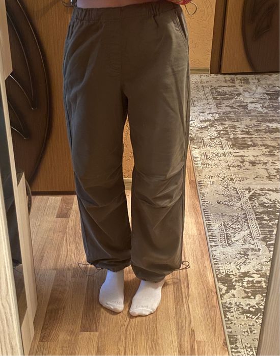 штани-парашути