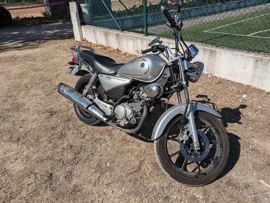 Yamaha YBR 125 Custom