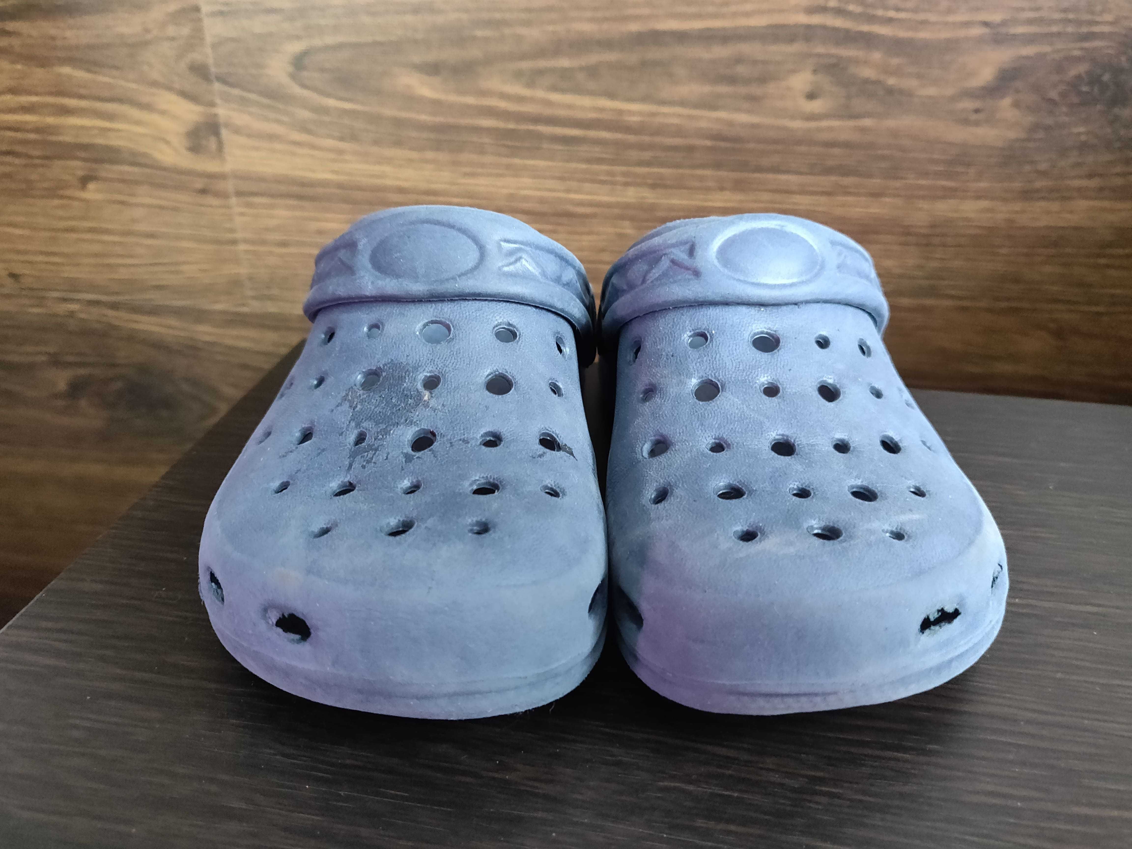 Детские crocs синего цвета р. 28, стелька 18,5 см.