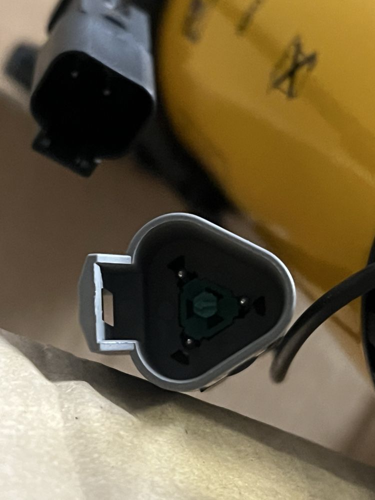 Pompka paliwa z filtrem kompletna separator JCB ORYGINAŁ 320/A7046